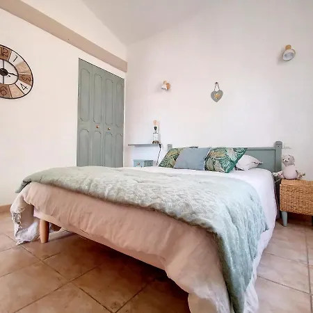 Mazet Les Oliviers Saint-remy De Provence * Saint-Remy-de-Provence